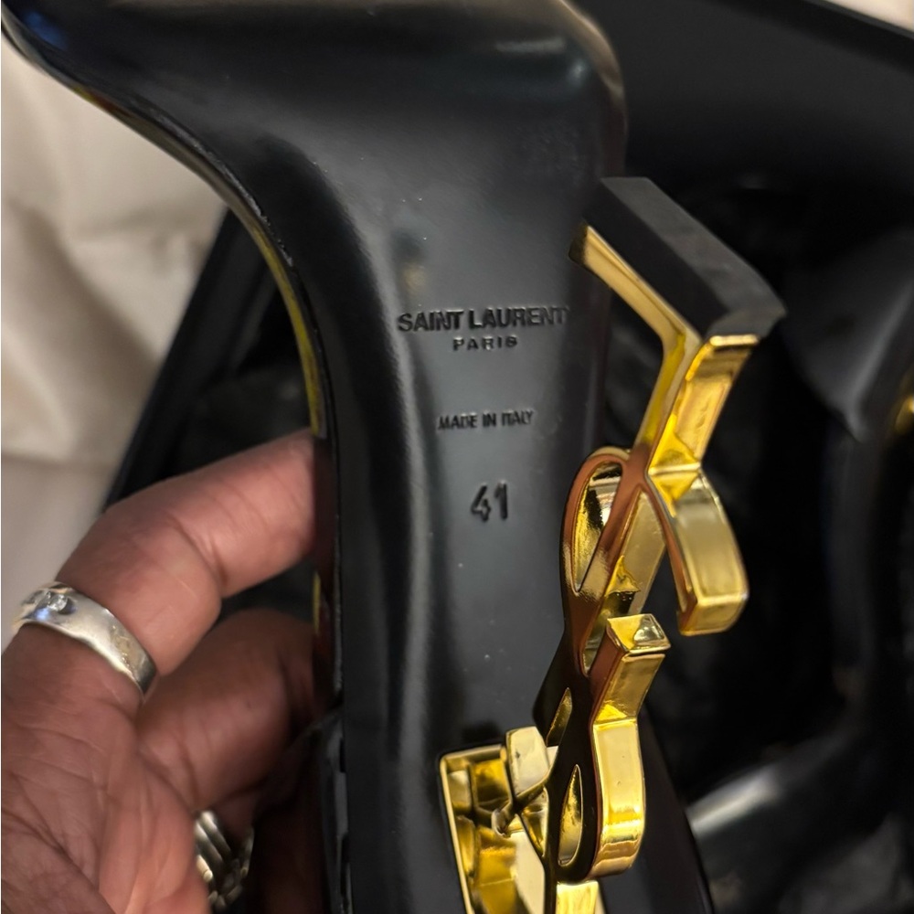 Yves Saint Laurent Black Box with White Label Stickers - Picture 11 of 13